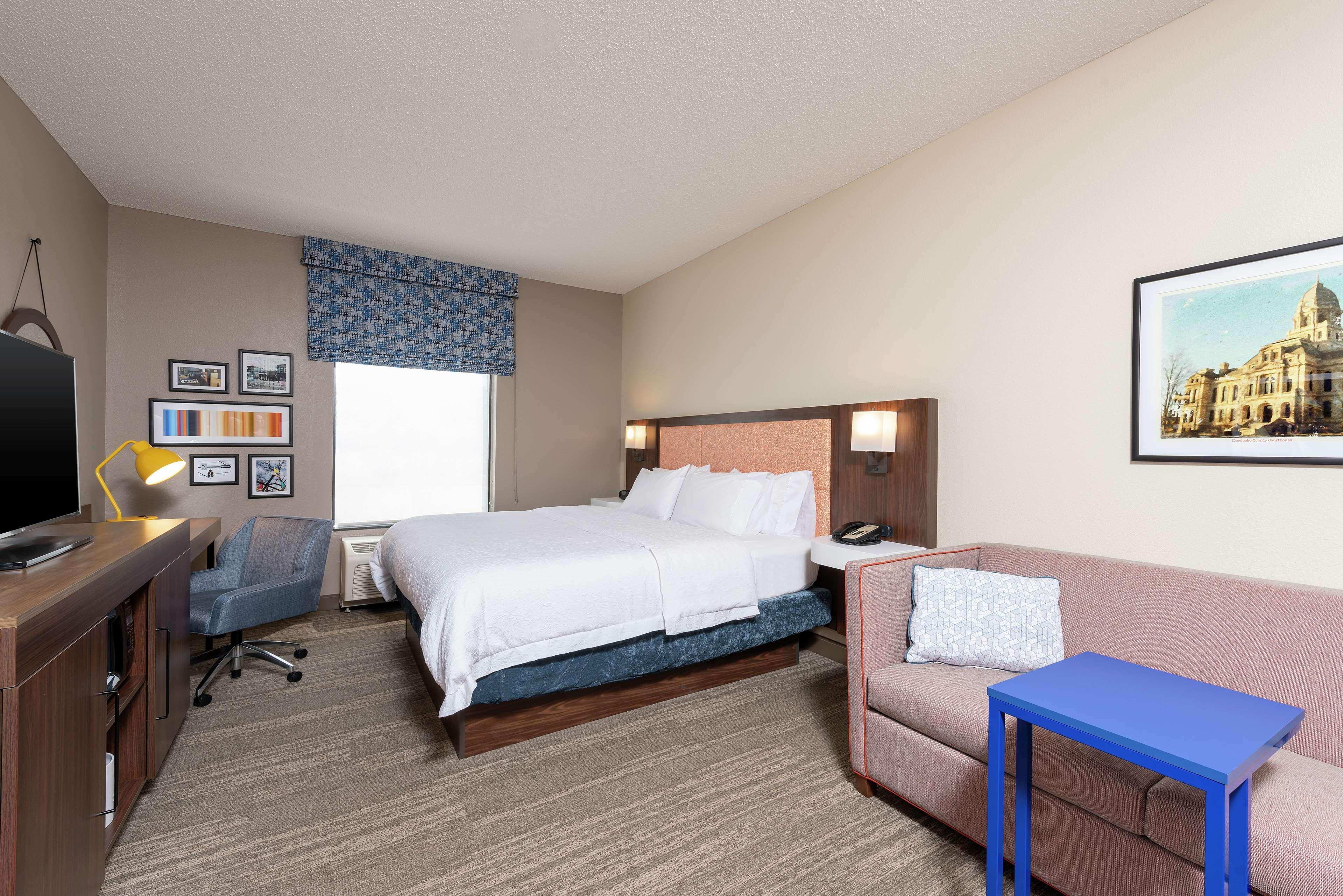 Hampton Inn Уорсо Экстерьер фото