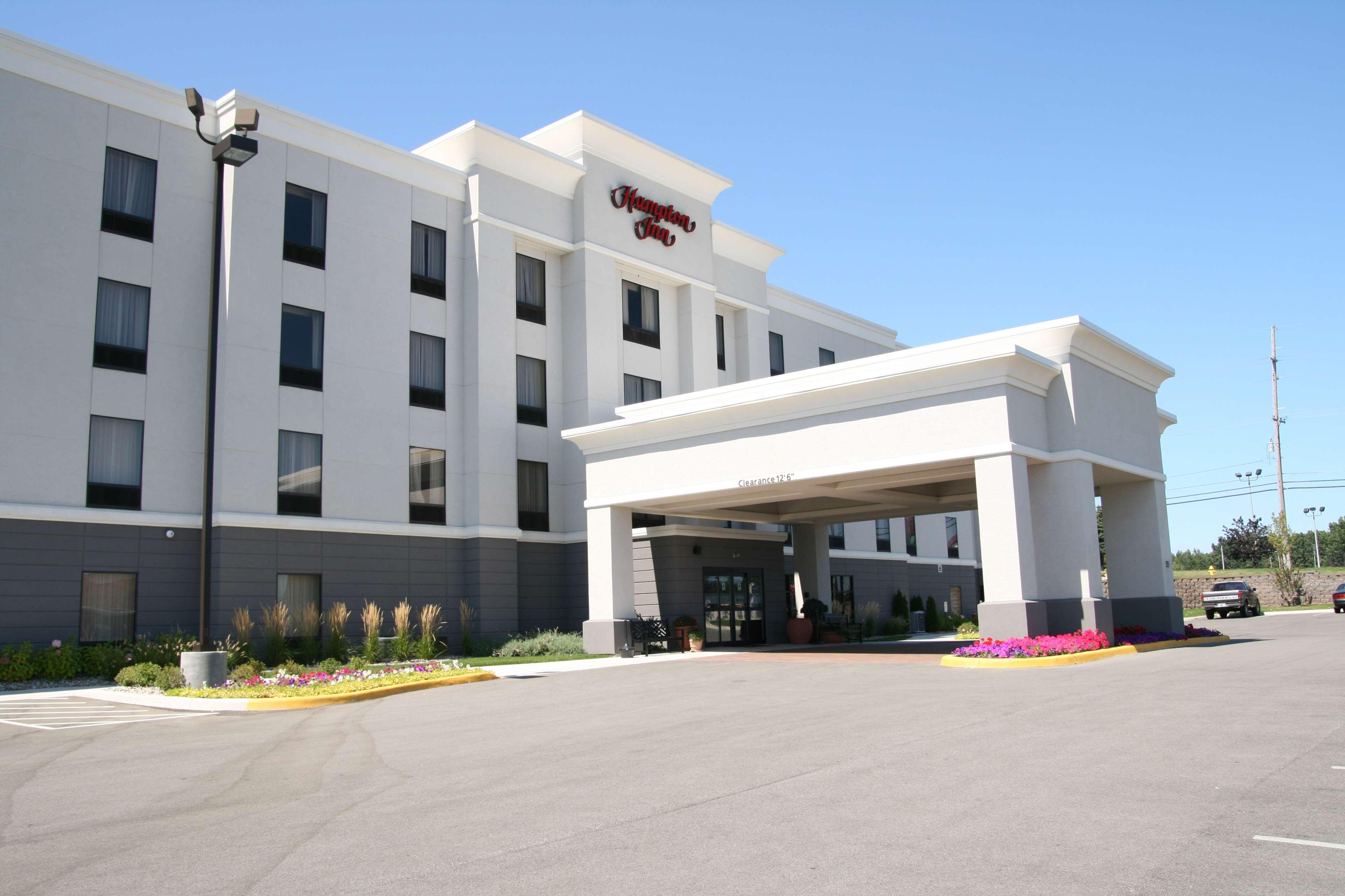 Hampton Inn Уорсо Экстерьер фото