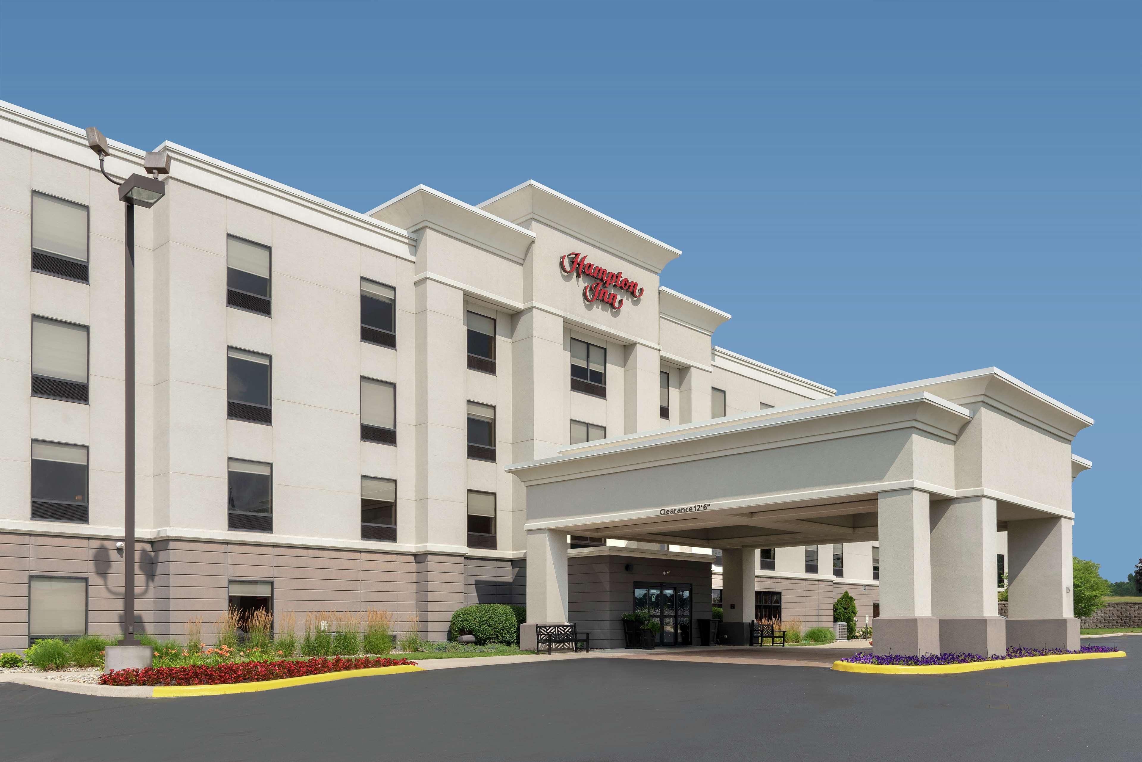 Hampton Inn Уорсо Экстерьер фото