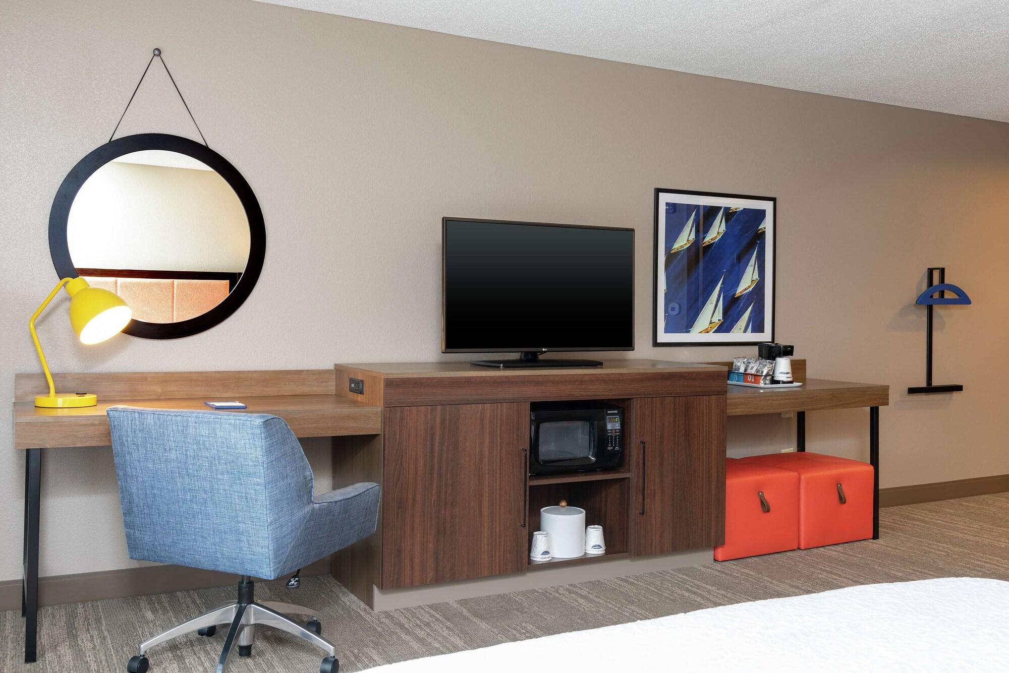 Hampton Inn Уорсо Экстерьер фото